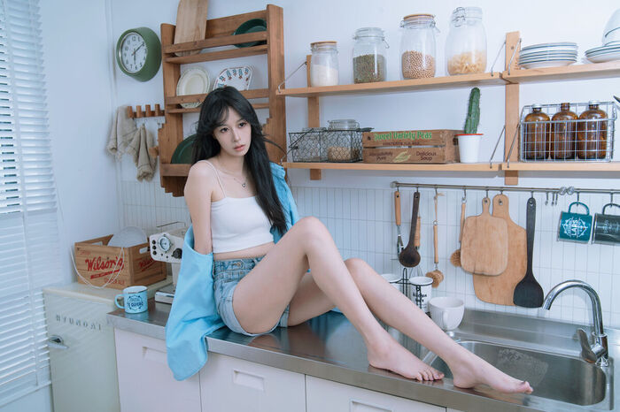 YiTuYu 艺图语 Vol.7802 Ting Ting 10th image