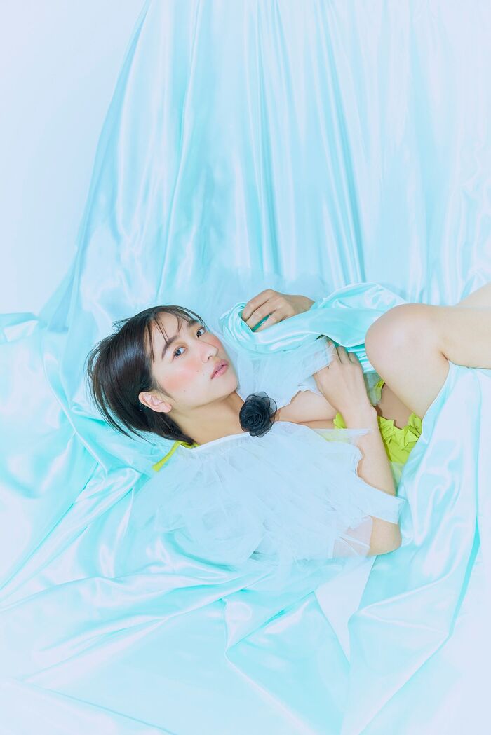 [Image] Enohara Yona releases huge breasts in a lewd swimsuit and gets a million buzzes wwwwwww FRIDAY gravure of a big break beauty is a big response!! 66th image