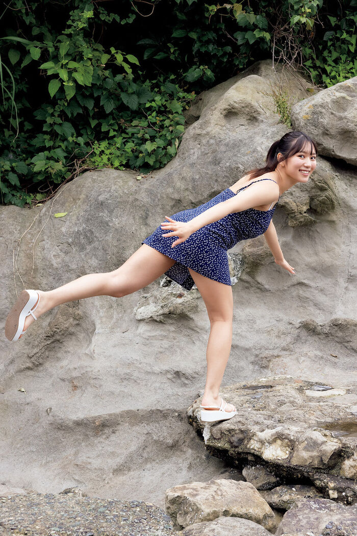 [Image] 'Geki Buzz JK' Sara Kawamichi (20) finally returns to swimsuit gravure!! A plump G-cup body beautiful girl who disappeared while being regretted is back!! 35th image