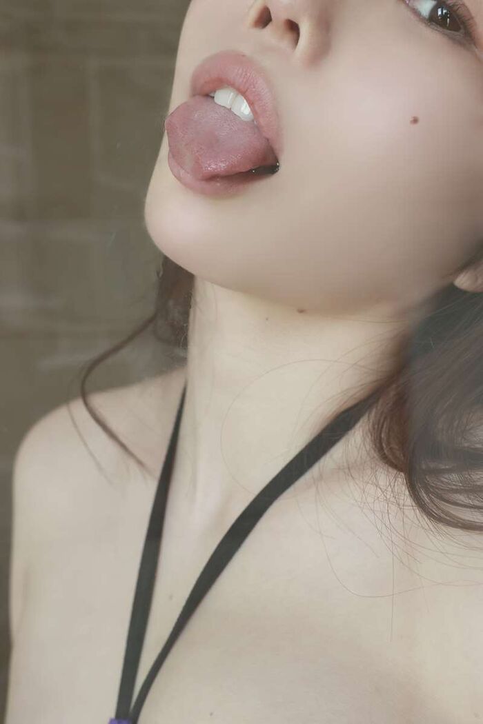 A former beauty club member of the G cup releases a sexually lewd image DVD wwwwwww Izumi Morikawa's latest work 'Fetishism ~ Sexual Charm ~' Video Image Summary! 10th image