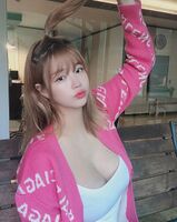 민한나 超性感 甜又兇! 想被 "沈甸甸ㄉmilk" feed....