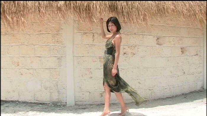 [Image] Mayumi Ono (44) of ACOM CM, the latest bikini is too dangerous wwwwww A storm of praise for her transcendent style that is not at all different from when she was young!! 28th image