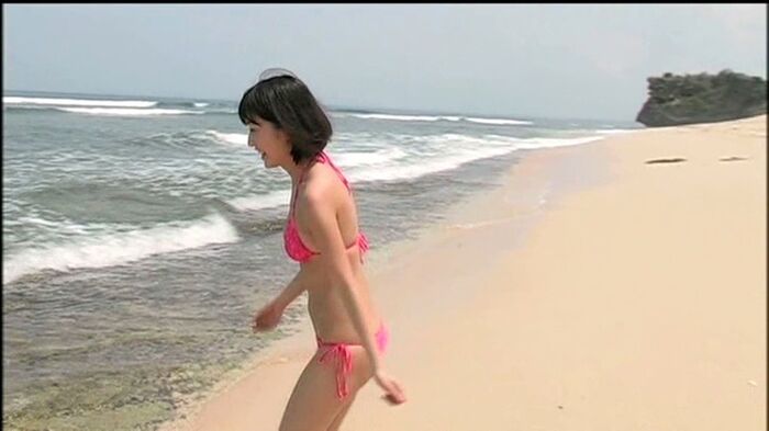 [Image] Mayumi Ono (44) of ACOM CM, the latest bikini is too dangerous wwwwww A storm of praise for her transcendent style that is not at all different from when she was young!! 29th image