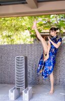 Karate black belt "Japan's strongest announcer" Seika Horie, influenced by the first pitch ceremony of Saya Okada and raises her legs panchira www