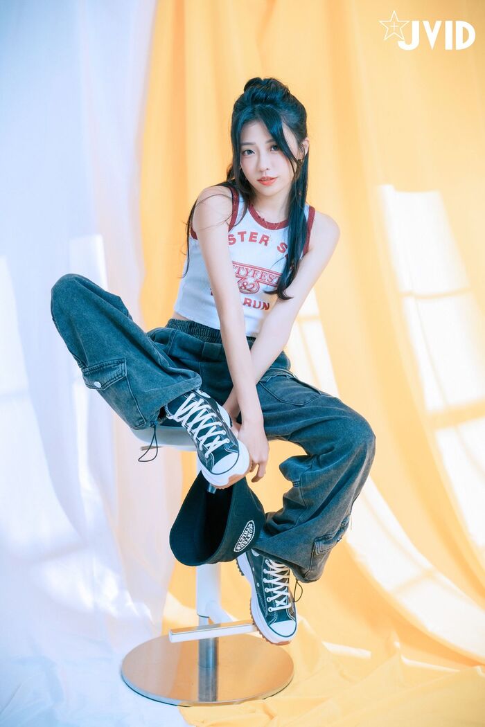 JVID Yan Yan 妍妍 Angel - 网拍模型儿のshallow rules-妍妍 was coerced by the prostitution master to strip and take nude photos too high The degree of cooperation is too high, but it causes the evil thoughts of the prostitution artist Part01 (62P - 1V) 15th image
