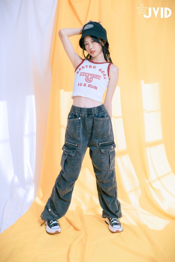 JVID Yan Yan 妍妍 Angel - 网拍模型儿のshallow rules-妍妍 was coerced by the prostitution master to strip and take nude photos too high The degree of cooperation is too high, but it causes the evil thoughts of the prostitution artist Part01 (62P - 1V) 31th image