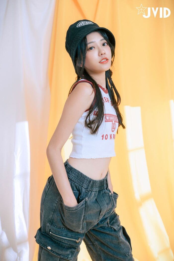 JVID Yan Yan 妍妍 Angel - 网拍模型儿のshallow rules-妍妍 was coerced by the prostitution master to strip and take nude photos too high The degree of cooperation is too high, but it causes the evil thoughts of the prostitution artist Part01 (62P - 1V) 40th image