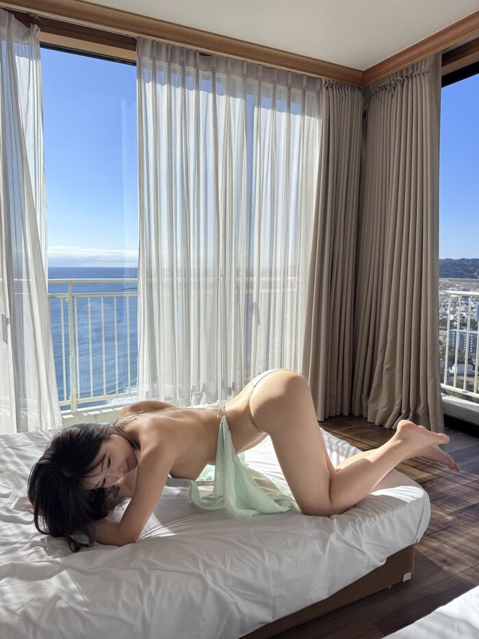 Erotic image on all fours waiting for insertion part23 19th image