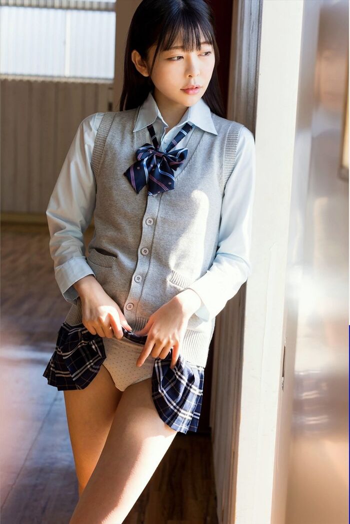 Mori Hinako 森日向子 2th image