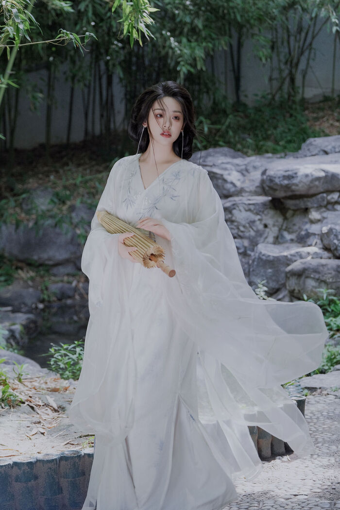 YiTuYu艺图语 Vol.8206 瑶瑶 (25P) 8th image