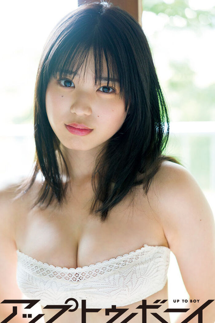 'Super vertical navel' 19-year-old fair-skinned busty actress raves for her nice body!! Nanaka Yano, the off-shot of the swimsuit pictorial was a big response!! 43th image
