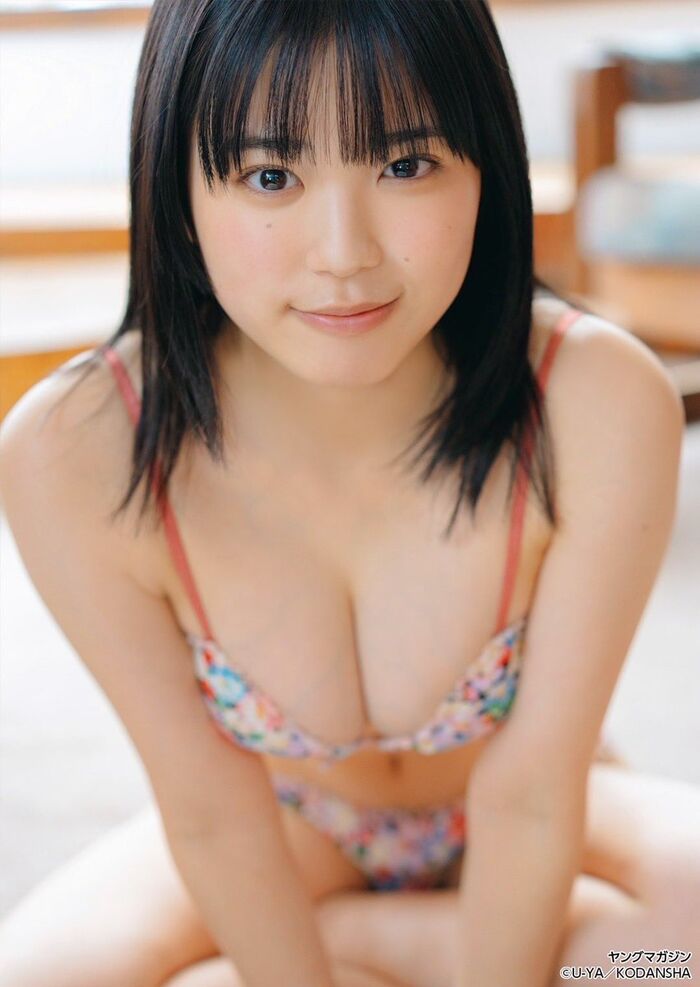 'Super vertical navel' 19-year-old fair-skinned busty actress raves for her nice body!! Nanaka Yano, the off-shot of the swimsuit pictorial was a big response!! 63th image