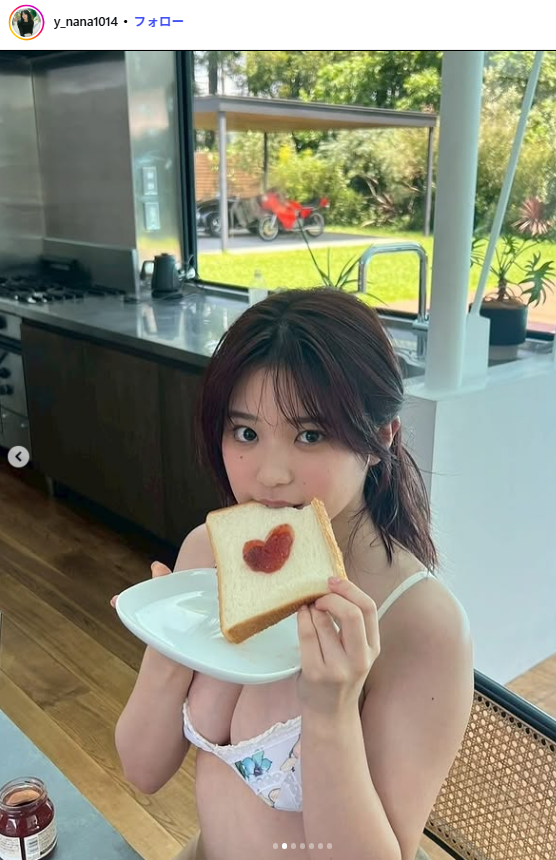 'Super vertical navel' 19-year-old fair-skinned busty actress raves for her nice body!! Nanaka Yano, the off-shot of the swimsuit pictorial was a big response!! 8th image