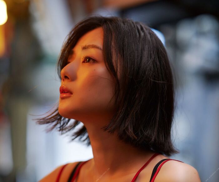 JP Moemi Katayama 片山萌美 - 街に生きる 週プレ PHOTO BOOK (65P) 15th image
