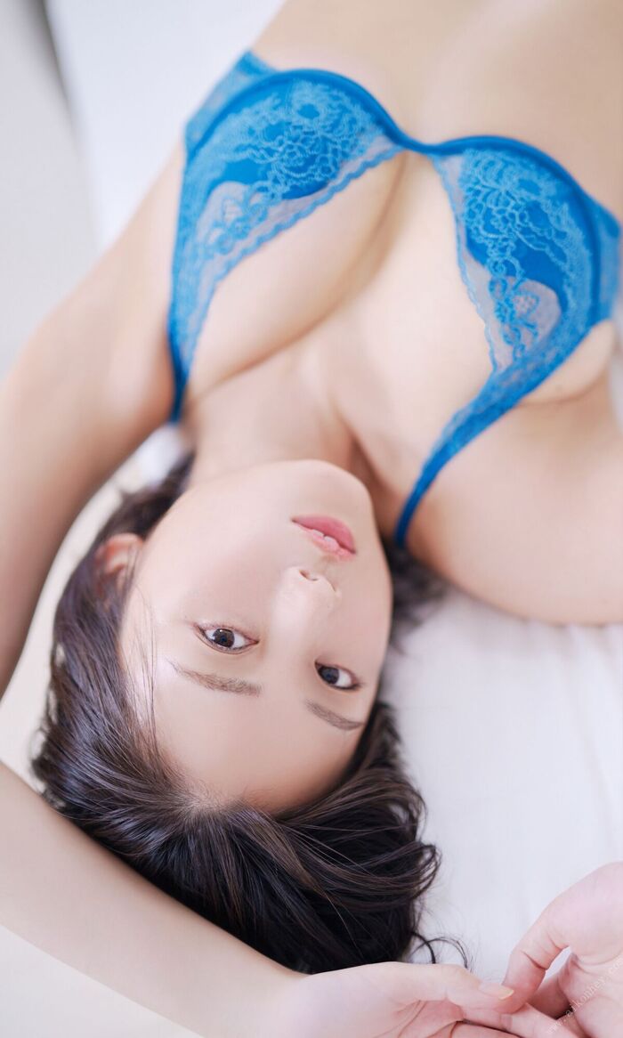 JP Moemi Katayama 片山萌美 - 街に生きる 週プレ PHOTO BOOK (65P) 35th image