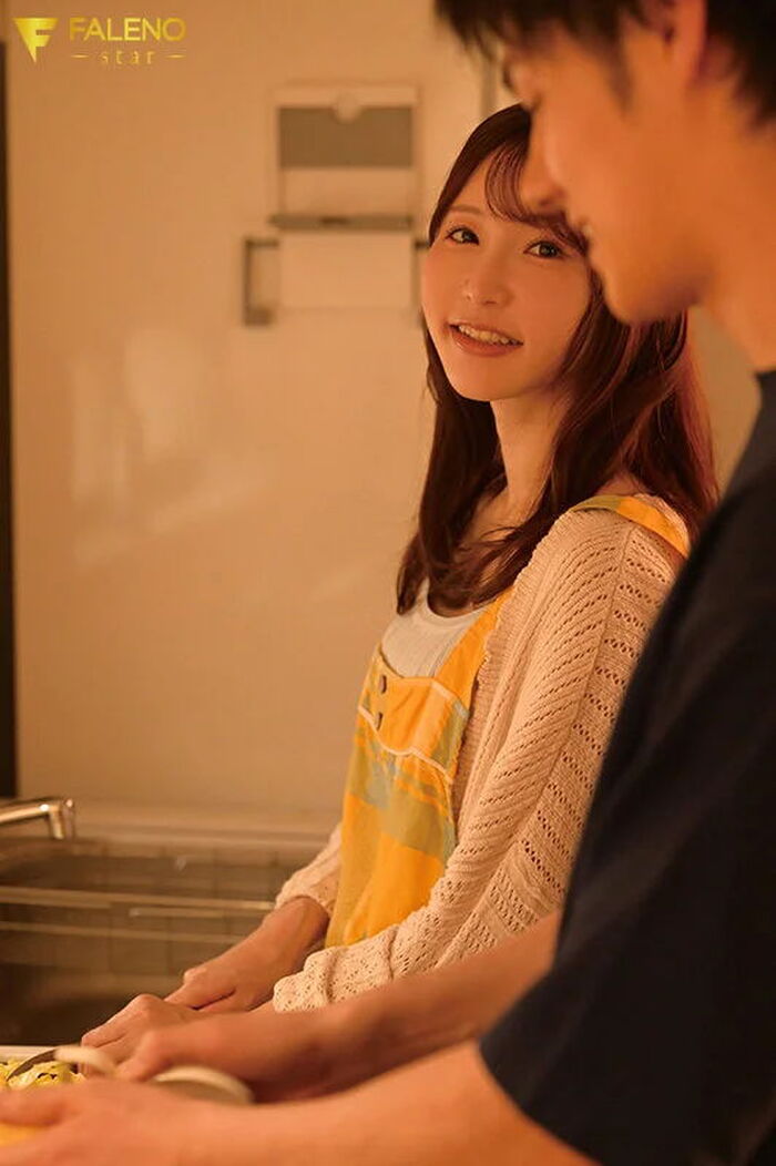 Popular AV actress Moe Angel packs all of her life as an AV actress in a work that she wanted to be released later than her retirement work lol 3th image