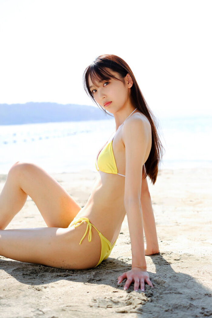 Synchro Jr. Olympic Beauty, Sexy DVD Debut wwww Mizuki Nakamura opens up her 171cm tall body in a bold swimsuit!! Video & image summary of her debut work 'Water Gen'! 5th image