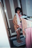 Why is a private life so erotic with a dull sense of amateur life? Shocking domestic erotic images