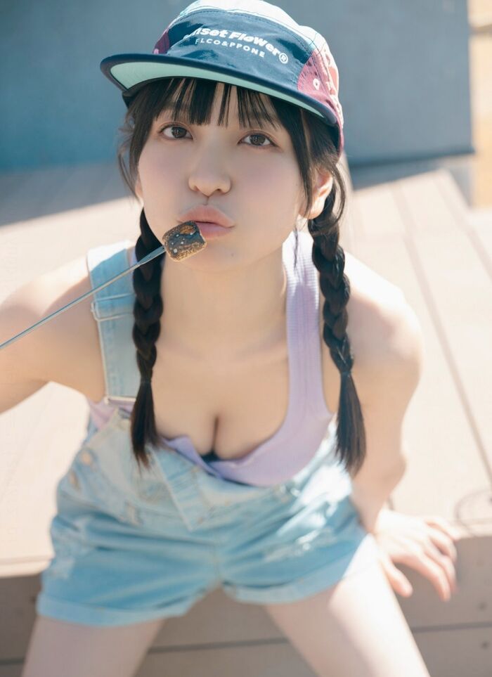 Nao Hanagi Latest Gravure Swimsuit Images 48 (2) 27th image