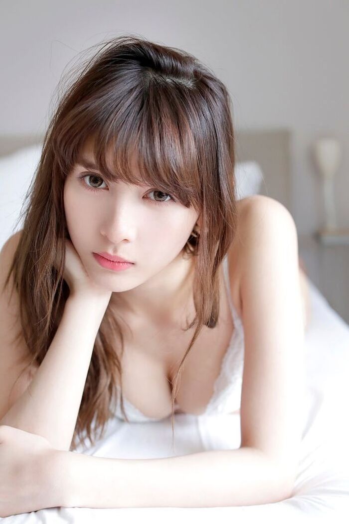 [Image] 10-head half-model, showing off her overwhelming style in a swimsuit pictorial wwwwww Angela Mei, who opens up her god body in a bikini for the first time in a year!! 23th image