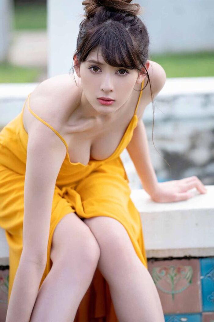 [Image] 10-head half-model, showing off her overwhelming style in a swimsuit pictorial wwwwww Angela Mei, who opens up her god body in a bikini for the first time in a year!! 31th image