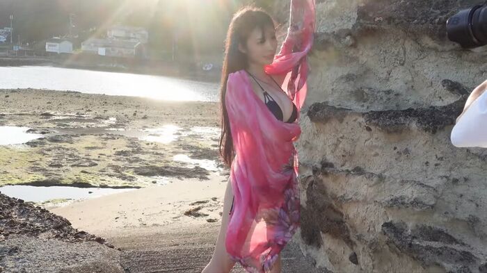 [Image] Active ballerina who has grown into an adult, swimsuit pictorial is too sexy wwwwwww Takatsuru Momoha (22), wearing a bikini and opening up the finest body of B91 W61 H89!! 17th image