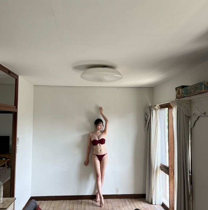 [Image] Active ballerina who has grown into an adult, swimsuit pictorial is too sexy wwwwwww Takatsuru Momoha (22), wearing a bikini and opening up the finest body of B91 W61 H89!! 44th image