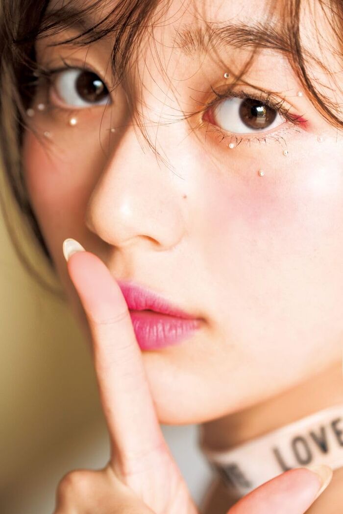 [Image] A super talent model with a three-time cover of Yangjang, wwwwwww Shiori Kato will challenge the most bold costume ever, the 1st photo book will be released! ! The advance cut of the overwhelming visual has been lifted! ! 4th image