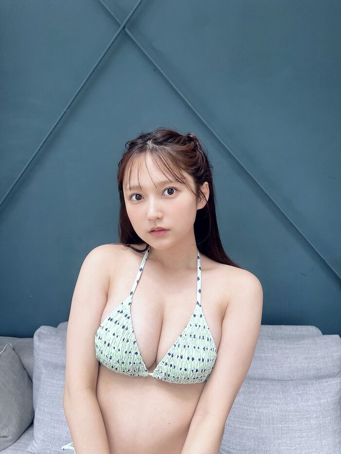 [Swimsuit image] The latest AKB48 gravure selection, the level is too high wwwwww Kurumi Suzuki, Mayu Shoju, and Maho Omori show off their superb bodies!! 8th image