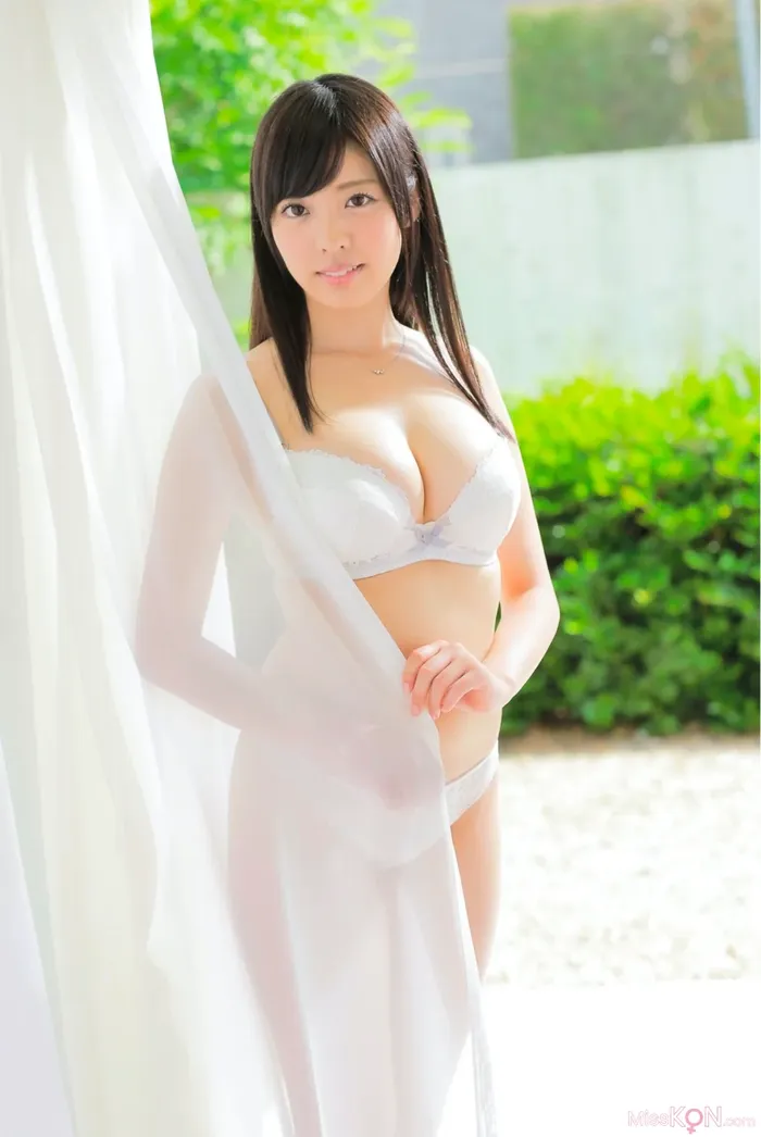 Arisa Fujii (藤井有彩): PRESTIGE DIGITAL BOOK SERIES 初撮 (135 photos) 18th image