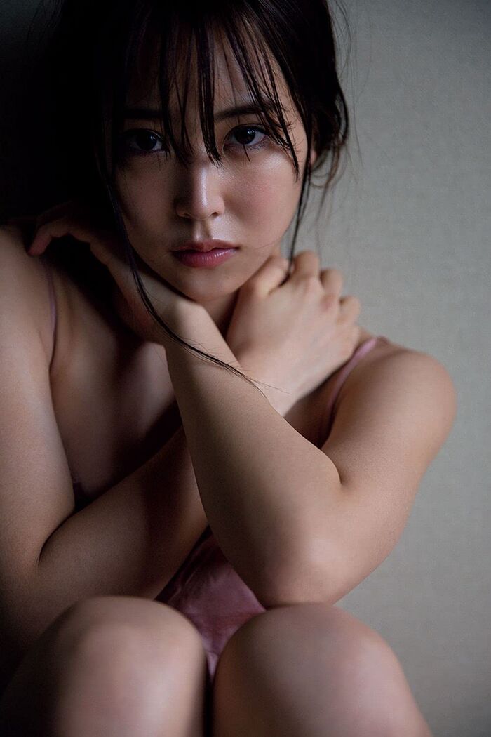 Former NMB48 Miru Shiroma, the service spirit just before the release of the photo book does not stop and shows off a high leg like a wash www 18th image